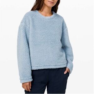 LULULEMON wool whenever crew blue size 4